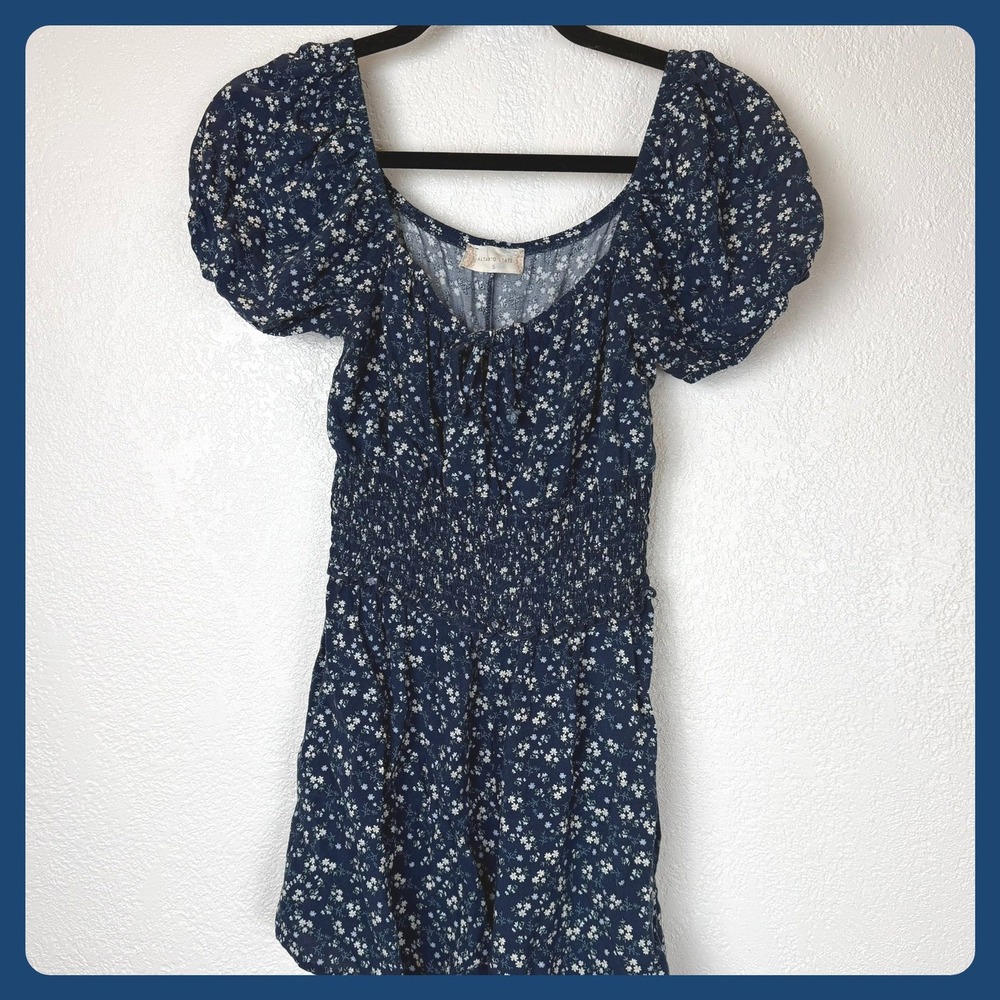 Altar'd State Cottagecore Navy Floral‎ Puff Sleeve Smocked Dress